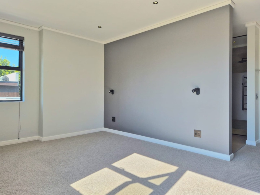 3 Bedroom Property for Sale in Waterkloof Heights Gauteng