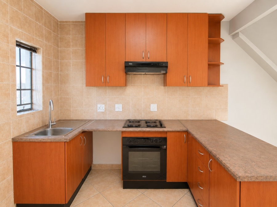 3 Bedroom Property for Sale in Illiondale Gauteng
