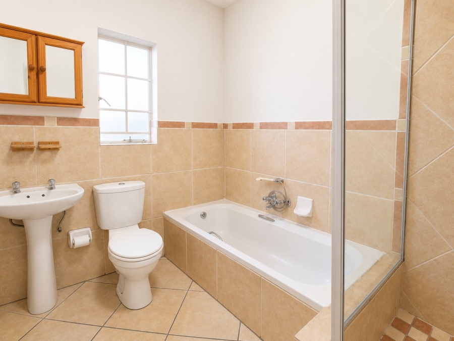 3 Bedroom Property for Sale in Illiondale Gauteng
