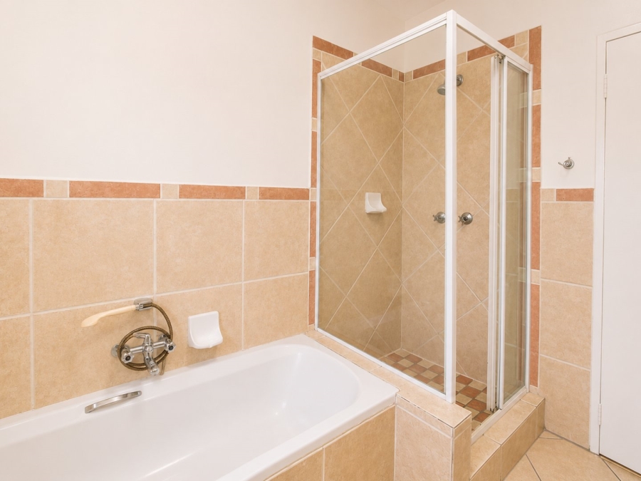 3 Bedroom Property for Sale in Illiondale Gauteng