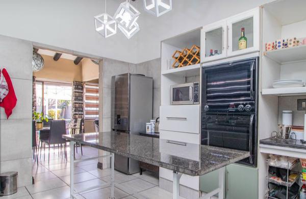3 Bedroom Property for Sale in Glen Marais Gauteng