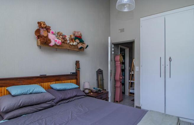 3 Bedroom Property for Sale in Glen Marais Gauteng