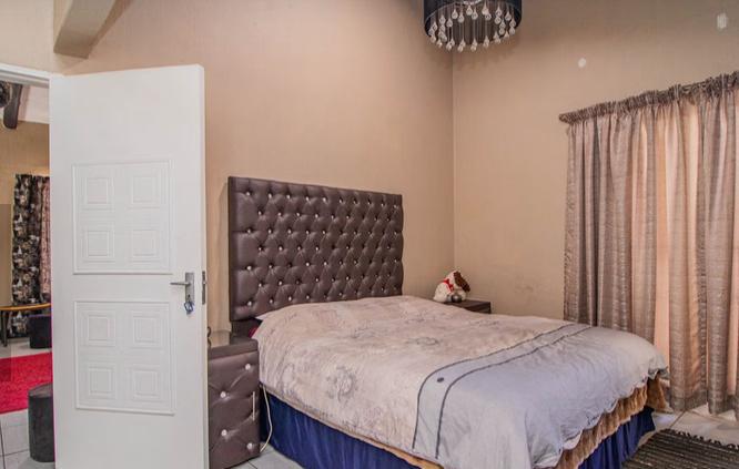 3 Bedroom Property for Sale in Glen Marais Gauteng