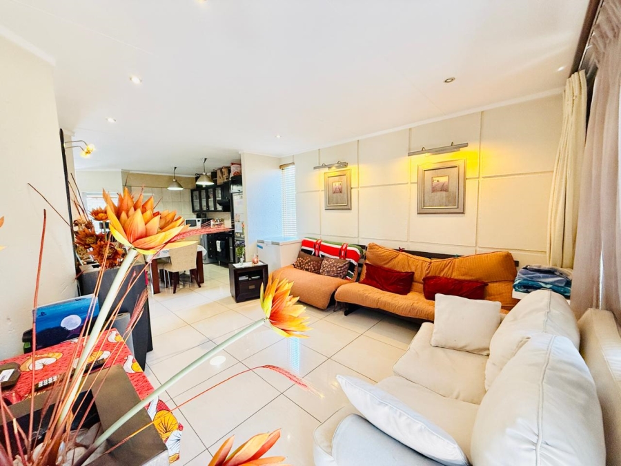 2 Bedroom Property for Sale in Houghton Estate Gauteng