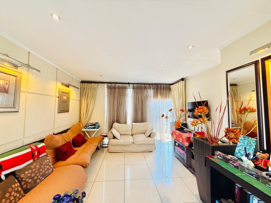 2 Bedroom Property for Sale in Houghton Estate Gauteng