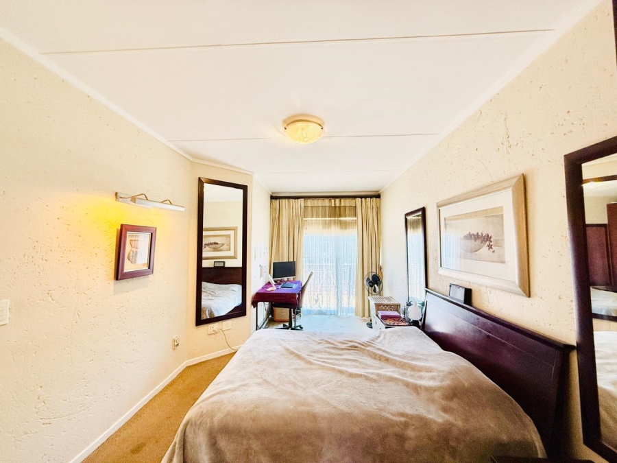 2 Bedroom Property for Sale in Houghton Estate Gauteng