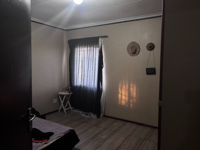 2 Bedroom Property for Sale in Elandspoort Gauteng