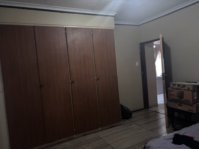 2 Bedroom Property for Sale in Elandspoort Gauteng