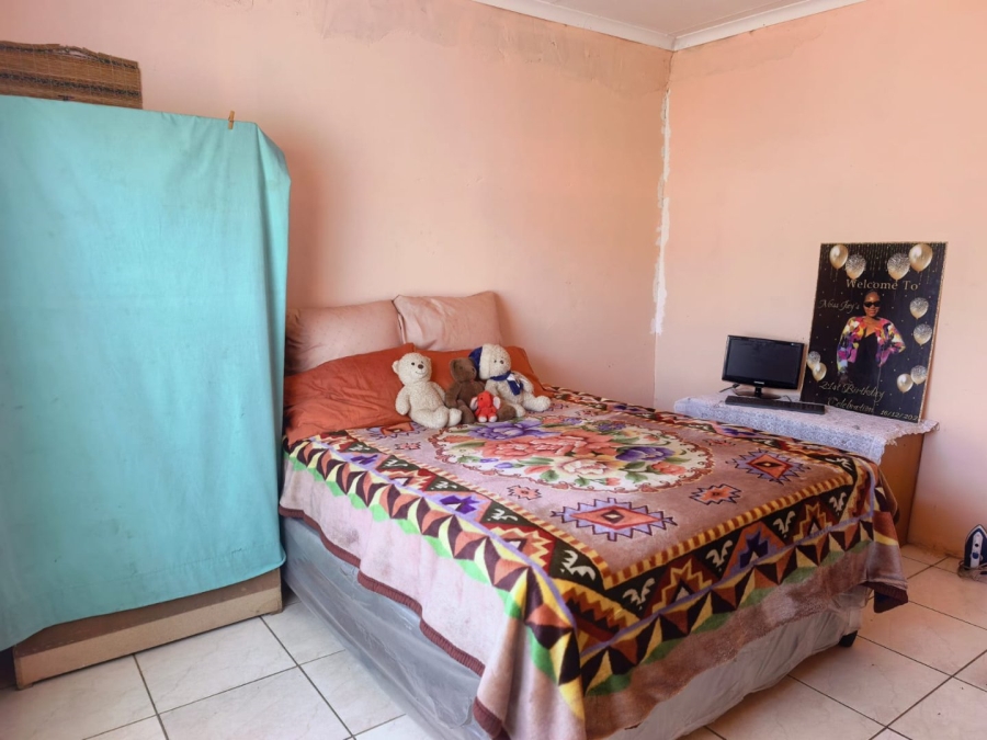 5 Bedroom Property for Sale in Vosloorus Gauteng