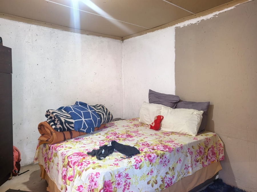 5 Bedroom Property for Sale in Vosloorus Gauteng