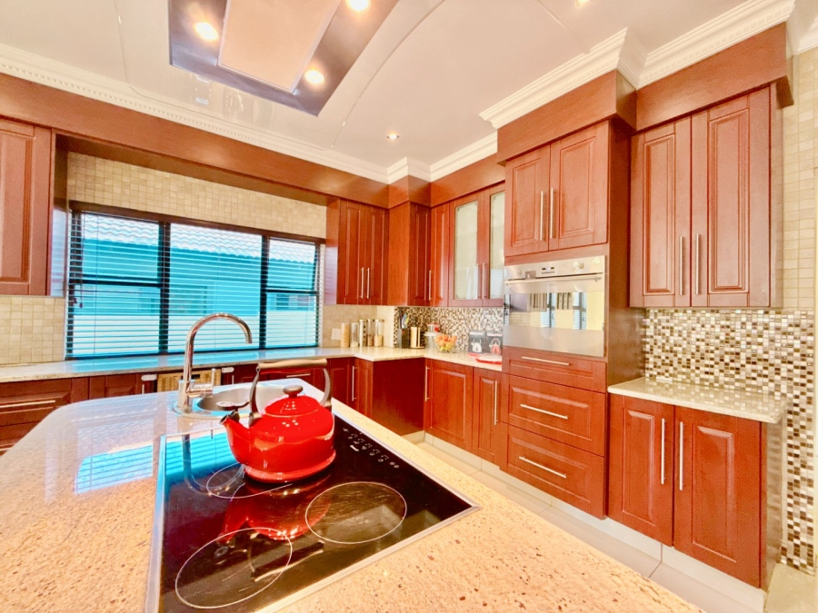 4 Bedroom Property for Sale in Blue Valley Golf Estate Gauteng