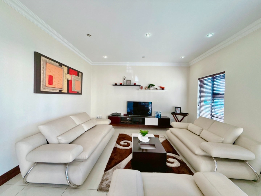 4 Bedroom Property for Sale in Blue Valley Golf Estate Gauteng