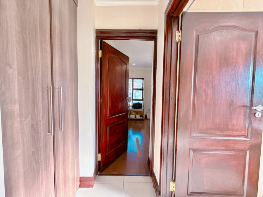 4 Bedroom Property for Sale in Blue Valley Golf Estate Gauteng