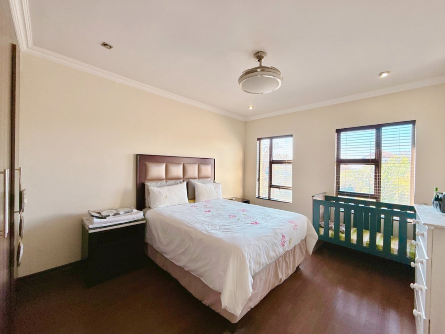 4 Bedroom Property for Sale in Blue Valley Golf Estate Gauteng