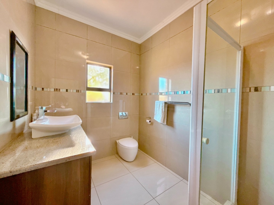 4 Bedroom Property for Sale in Blue Valley Golf Estate Gauteng