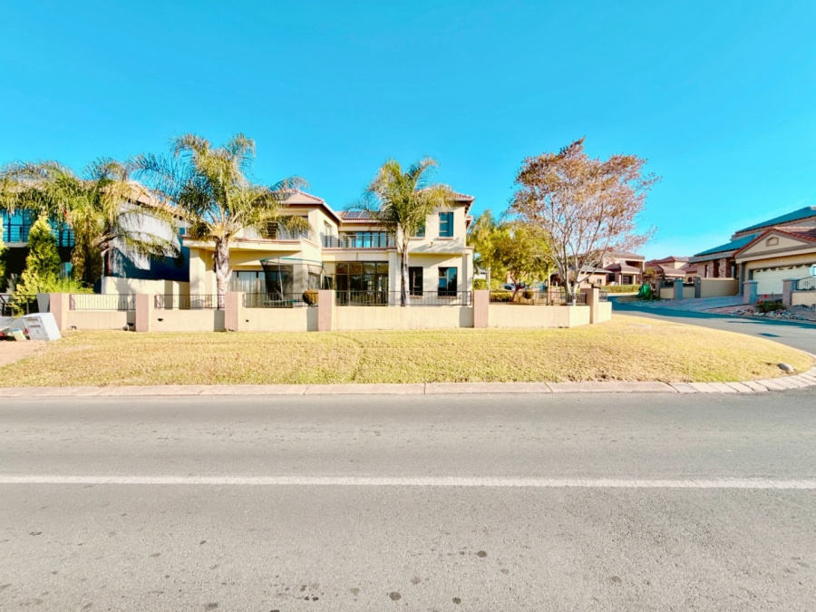 4 Bedroom Property for Sale in Blue Valley Golf Estate Gauteng