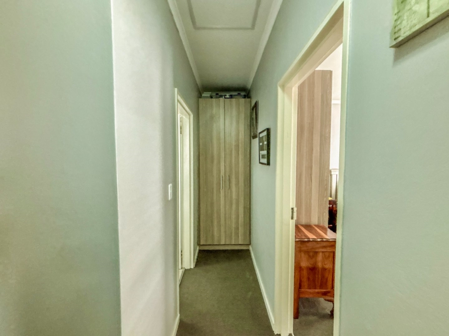 2 Bedroom Property for Sale in Blue Hills Gauteng