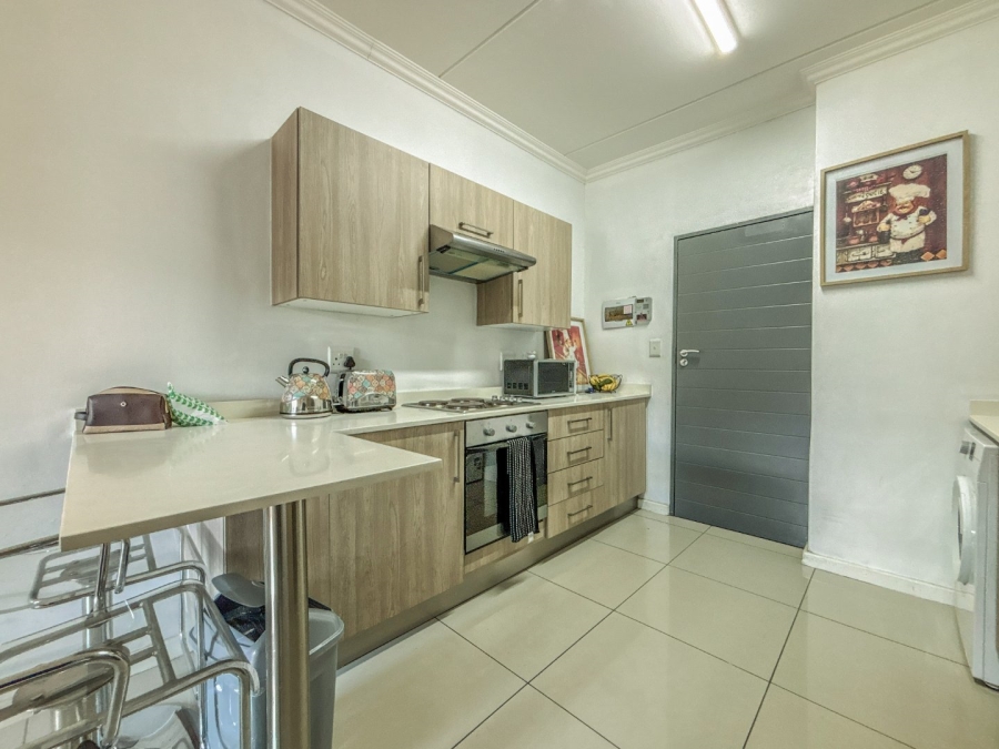 2 Bedroom Property for Sale in Halfway Gardens Gauteng