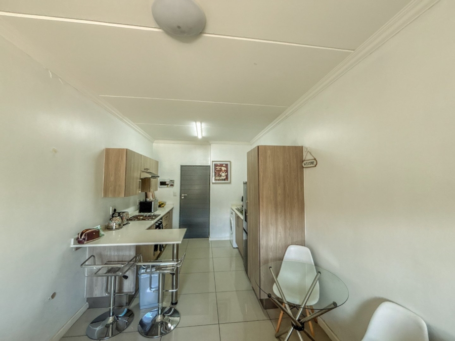 2 Bedroom Property for Sale in Halfway Gardens Gauteng