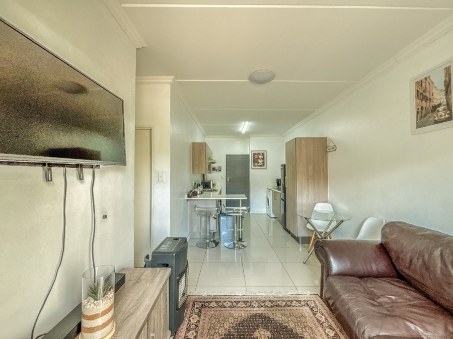 2 Bedroom Property for Sale in Halfway Gardens Gauteng