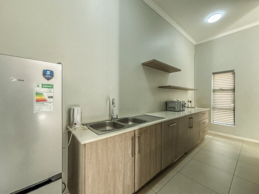 2 Bedroom Property for Sale in Halfway Gardens Gauteng