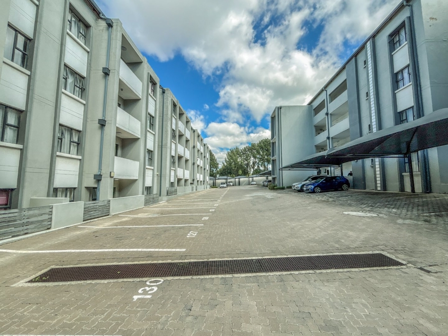 2 Bedroom Property for Sale in Halfway Gardens Gauteng