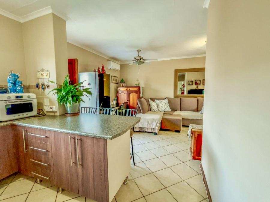 2 Bedroom Property for Sale in Stone Ridge Gauteng