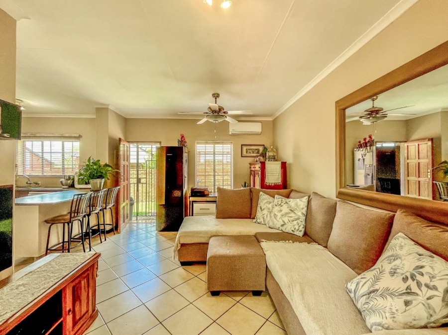 2 Bedroom Property for Sale in Stone Ridge Gauteng