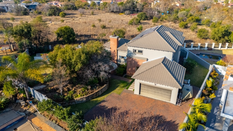 5 Bedroom Property for Sale in Stone Ridge Gauteng