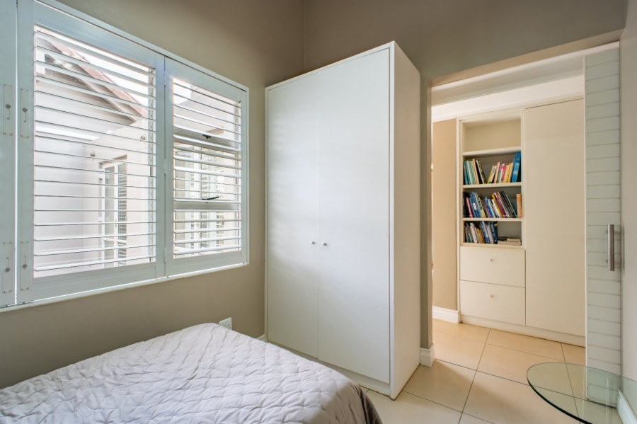 5 Bedroom Property for Sale in Copperleaf Estate Gauteng