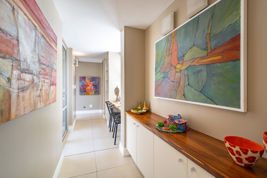 5 Bedroom Property for Sale in Copperleaf Estate Gauteng