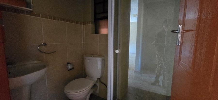 2 Bedroom Property for Sale in Magalieskruin Gauteng