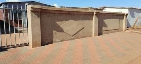 2 Bedroom Property for Sale in Vosloorus Gauteng
