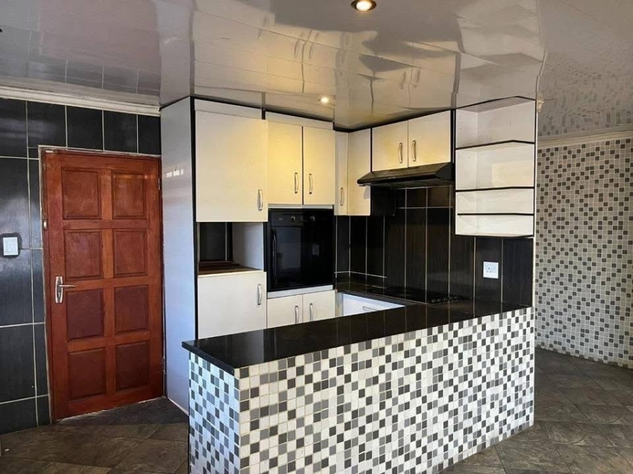 3 Bedroom Property for Sale in Vosloorus Ext 6 Gauteng
