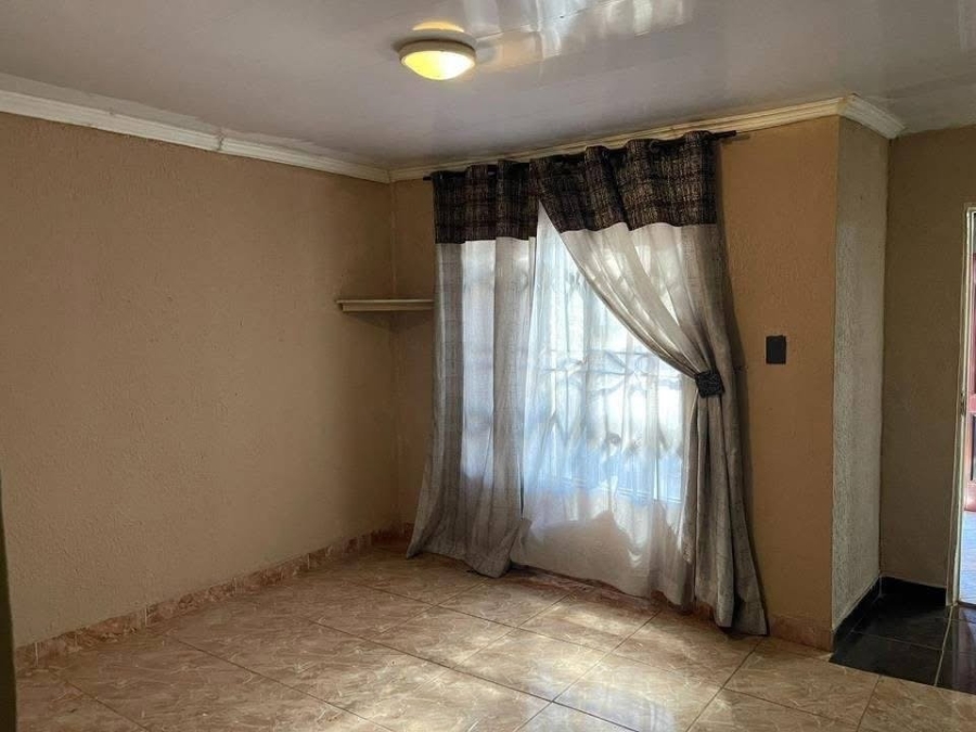 3 Bedroom Property for Sale in Vosloorus Ext 6 Gauteng