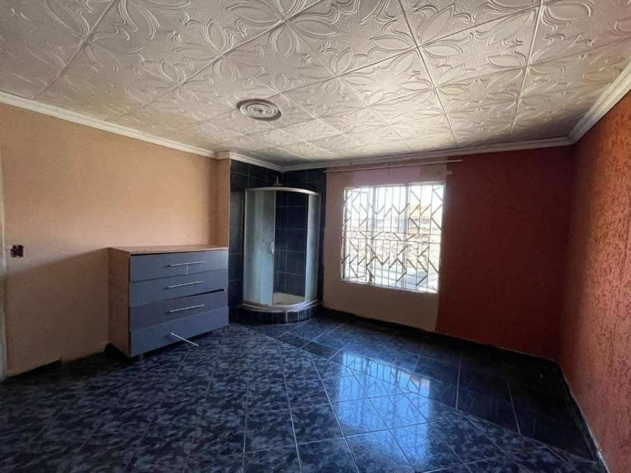 3 Bedroom Property for Sale in Vosloorus Ext 6 Gauteng