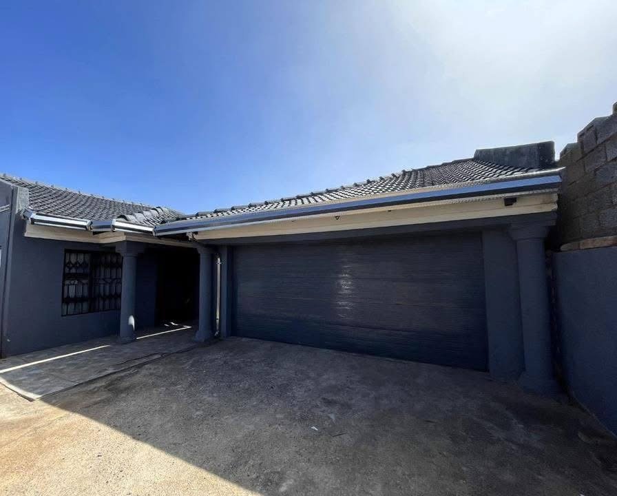 3 Bedroom Property for Sale in Vosloorus Ext 6 Gauteng