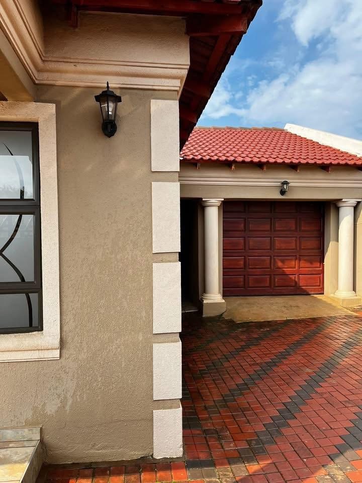 2 Bedroom Property for Sale in Vosloorus Gauteng
