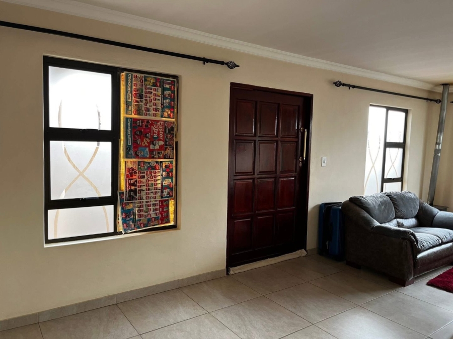 2 Bedroom Property for Sale in Vosloorus Gauteng