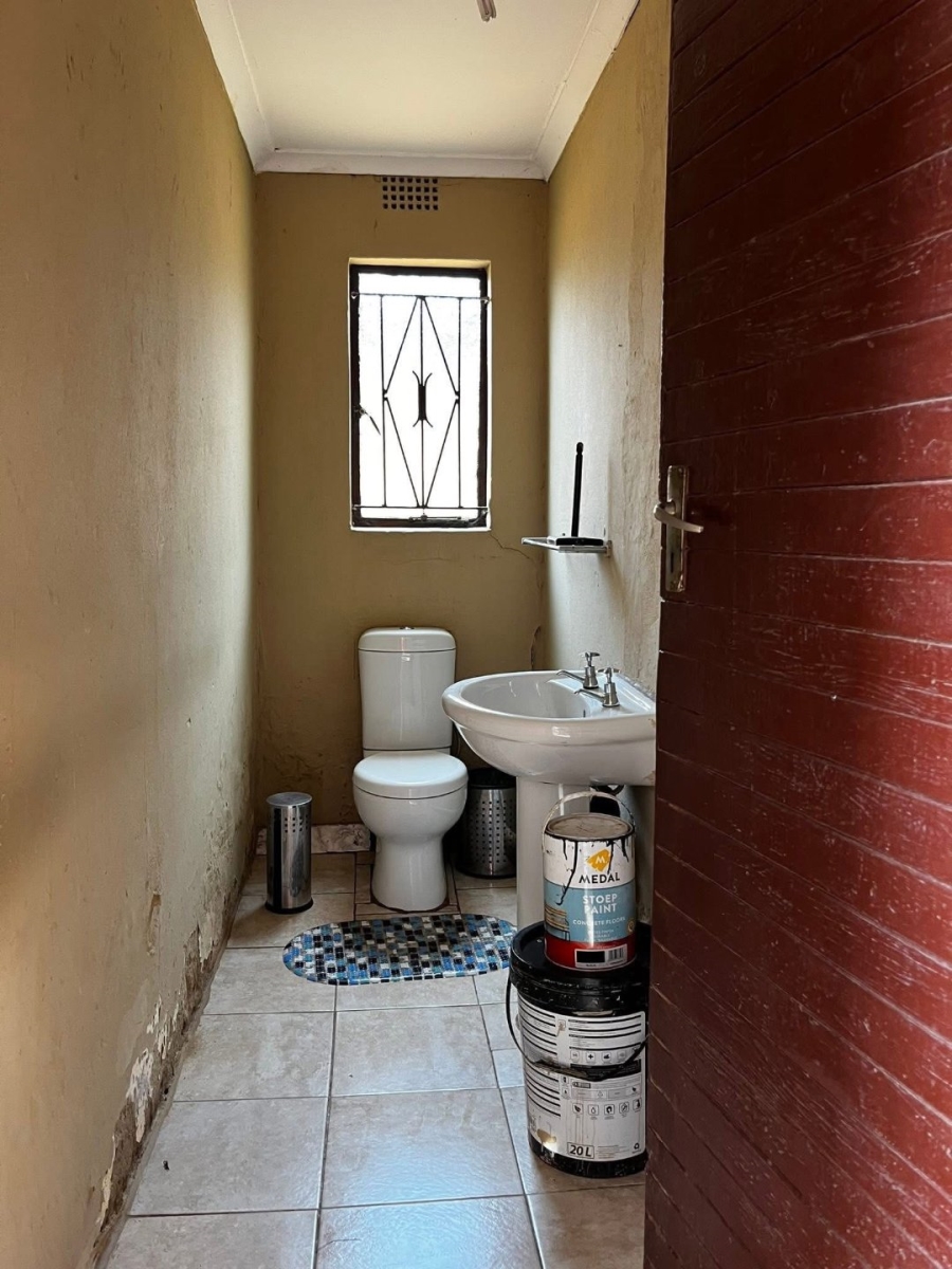 2 Bedroom Property for Sale in Vosloorus Gauteng