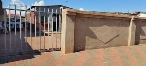 2 Bedroom Property for Sale in Vosloorus Gauteng