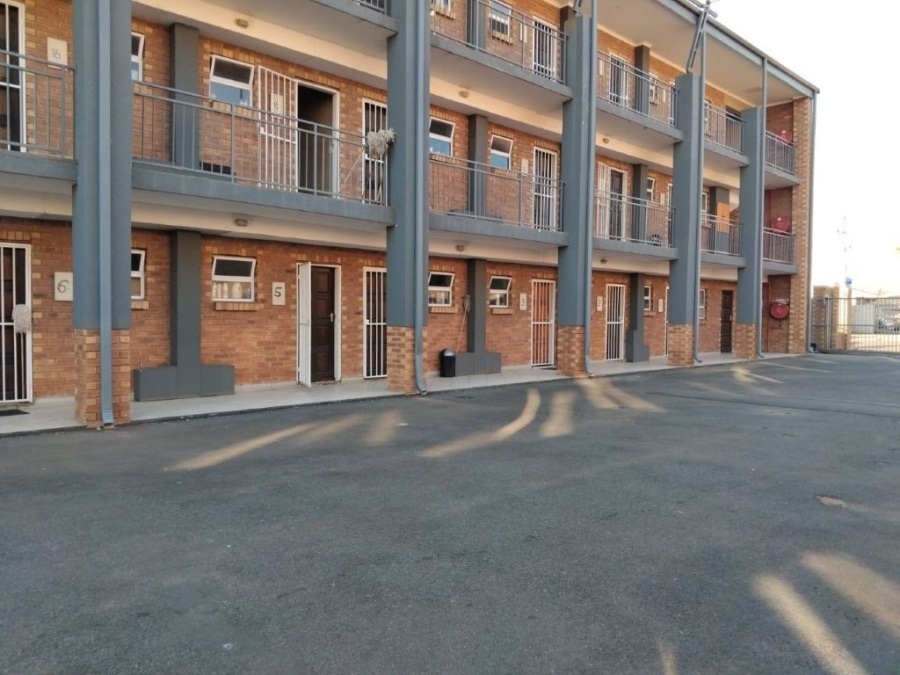 1 Bedroom Property for Sale in Kempton Park Ext 1 Gauteng