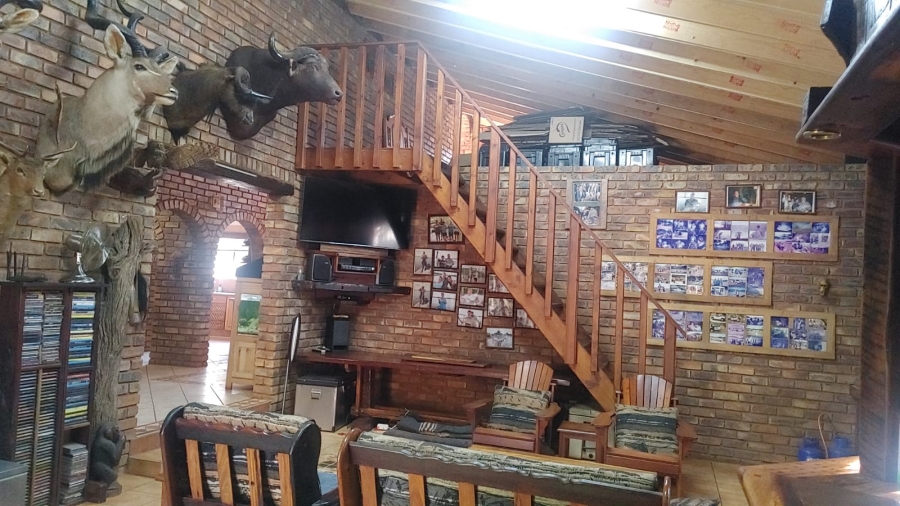 3 Bedroom Property for Sale in Heatherdale AH Gauteng
