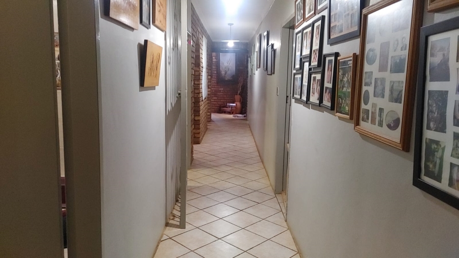 3 Bedroom Property for Sale in Heatherdale AH Gauteng