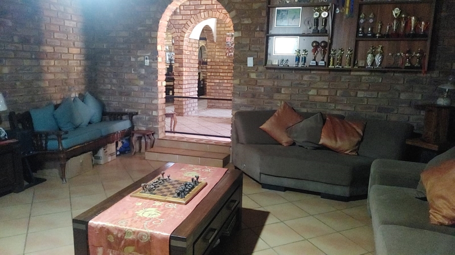 3 Bedroom Property for Sale in Heatherdale AH Gauteng