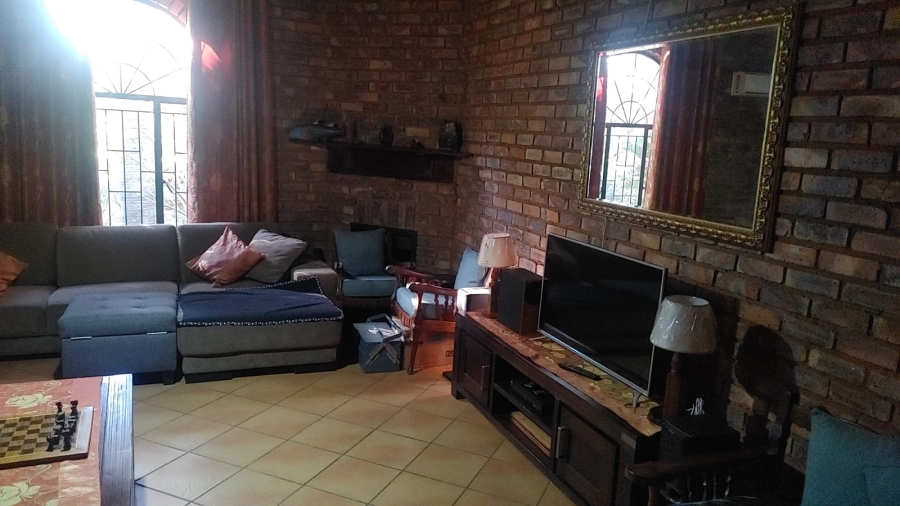 3 Bedroom Property for Sale in Heatherdale AH Gauteng