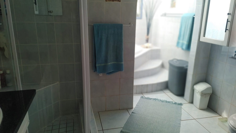3 Bedroom Property for Sale in Heatherdale AH Gauteng