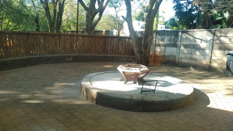 3 Bedroom Property for Sale in Heatherdale AH Gauteng