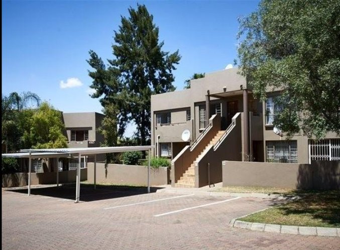 3 Bedroom Property for Sale in Vorna Valley Gauteng