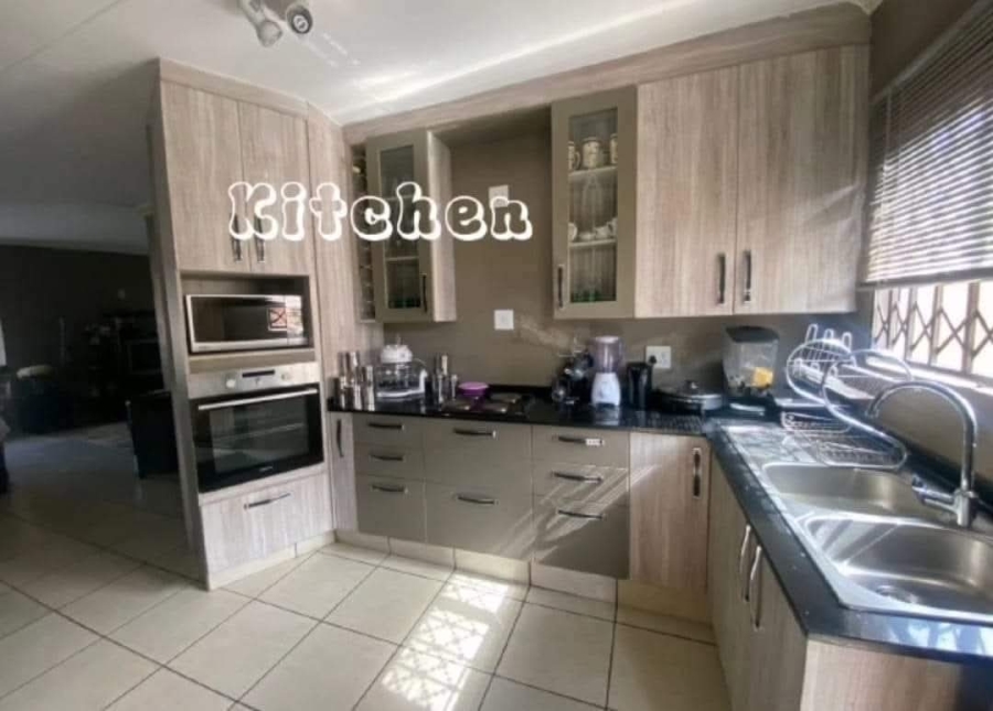 3 Bedroom Property for Sale in Vosloorus Gauteng